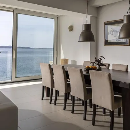 Casa Mano Tribunj With Beach *