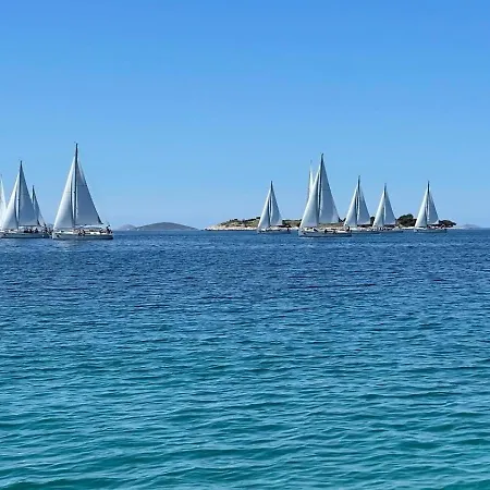 Casa Mano Tribunj With Beach