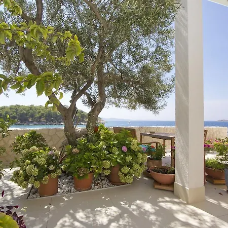 Casa Mano Tribunj With *