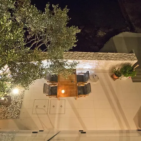 Holiday home Casa Mano Tribunj With Beach