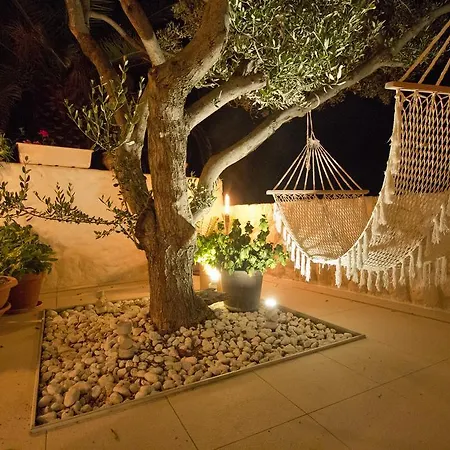 Casa Mano Tribunj With Beach *