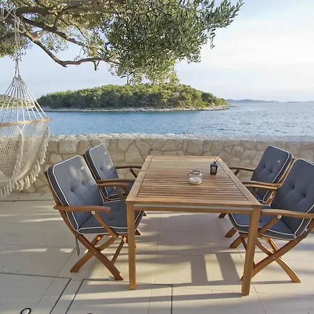 Holiday home Casa Mano Tribunj With Beach *