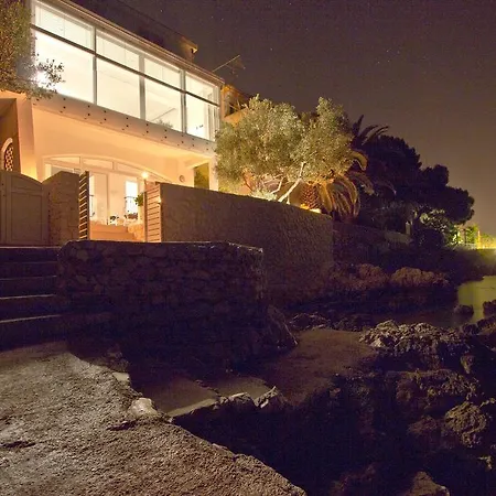 Casa Mano Tribunj With Beach Holiday home *