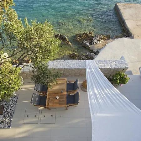 Casa Mano Tribunj With Beach *