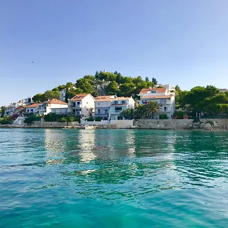 Casa Mano Tribunj With Beach * Tribunj (Sibenik-Knin)