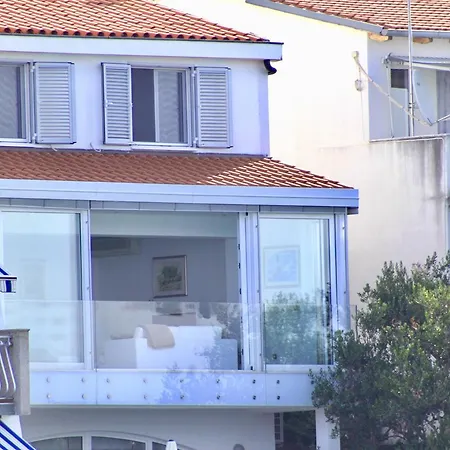 Casa Mano Tribunj With Beach Holiday home