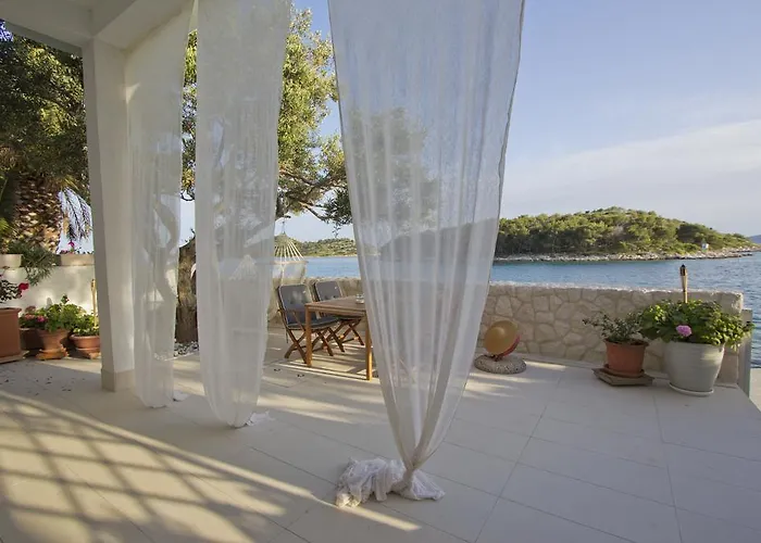 Casa Mano Tribunj With Сasa de vacaciones *